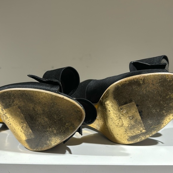 Sassy!  Fabulous Ted Baker Black Heels - Sz 5.5 - Picture 5 of 7